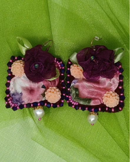 Šité dizajnové náušnice "Sen Perzie"   